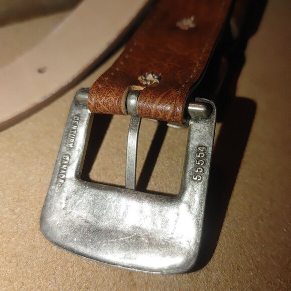 Leather Brown Belt Size 30 Conchos Intricate Silvertone Buckle Canada Vintage - Picture 4 of 6